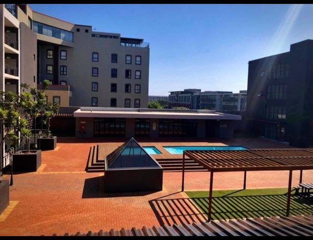 2 BEDROOM APARTMENT RENTED IN UMHLANGA CENTRAL